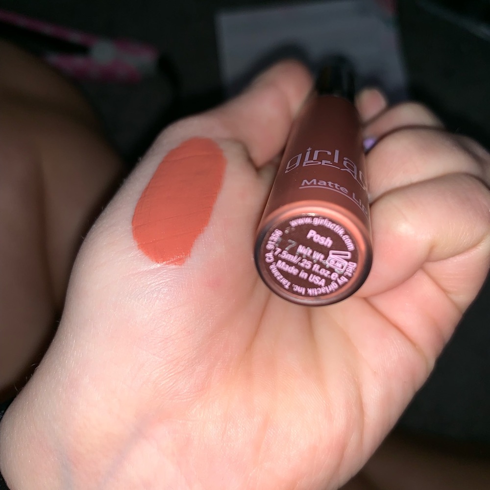 MATTE liquid lip - Picture 2 of 3